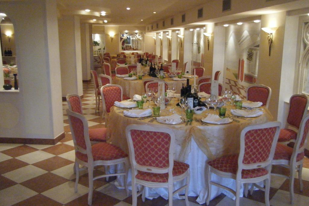 Hotel Real Соттомарина Экстерьер фото